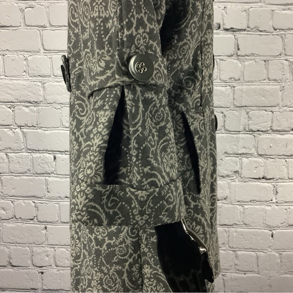 1950’s Style Vintage Grey Floral Embroidered Coat - Picture 4 of 8